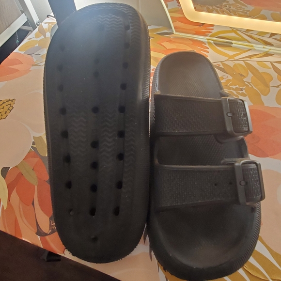 Cloud Shoes - W9. 5 - Picture 3 of 4